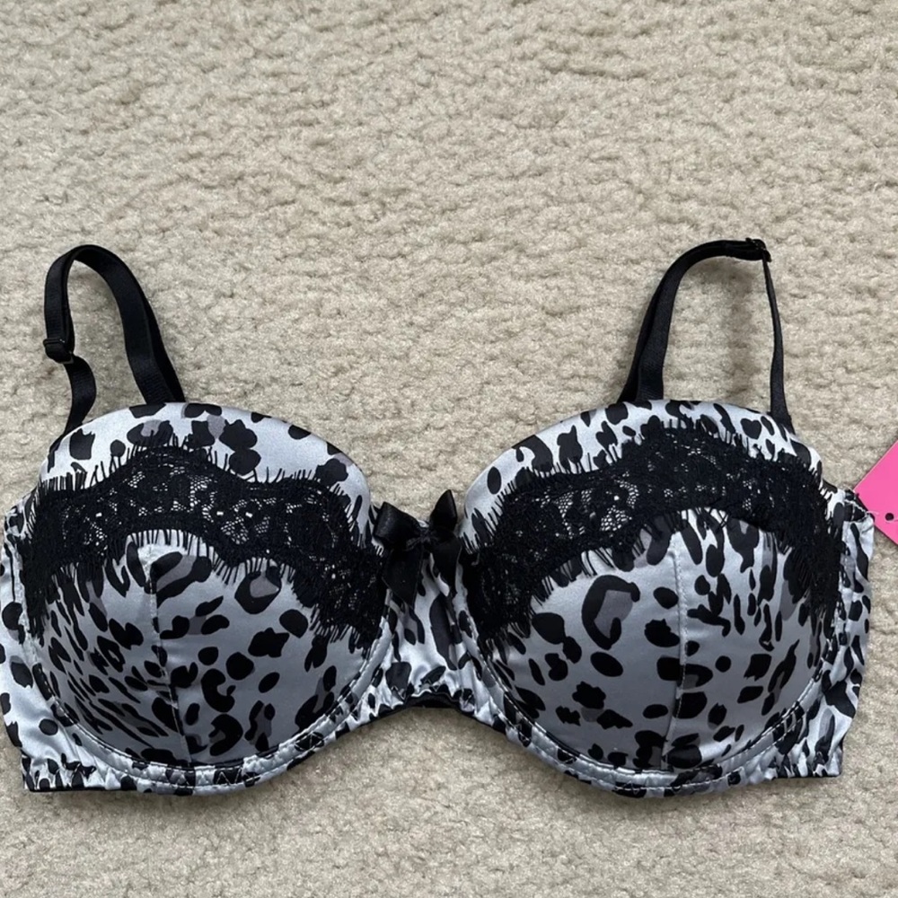 Black Leopard Bra Size 34D